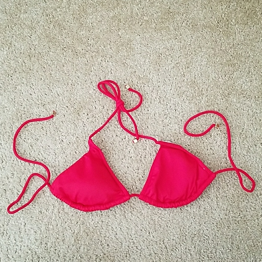 NWOT VENUS triangle string bikini top